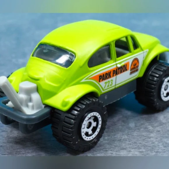 Matchbox "Park Patrol" Volkswagen Beetle 4×4 NWT - Picture 3 of 11